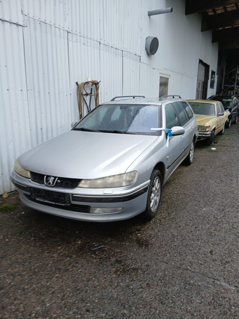Peugeot 406 stc. – biler til ophug hos Søborg Autoophug