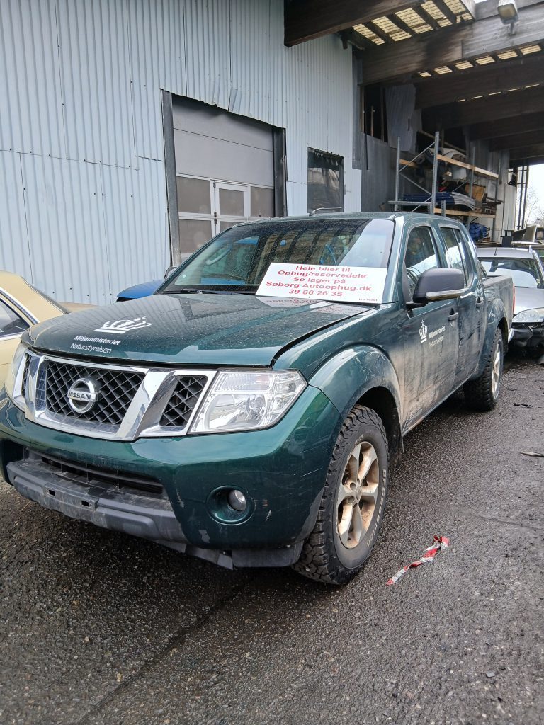 Nissan Navara 2,5 DCI DC 4WD – biler til ophug hos Søborg Autoophug