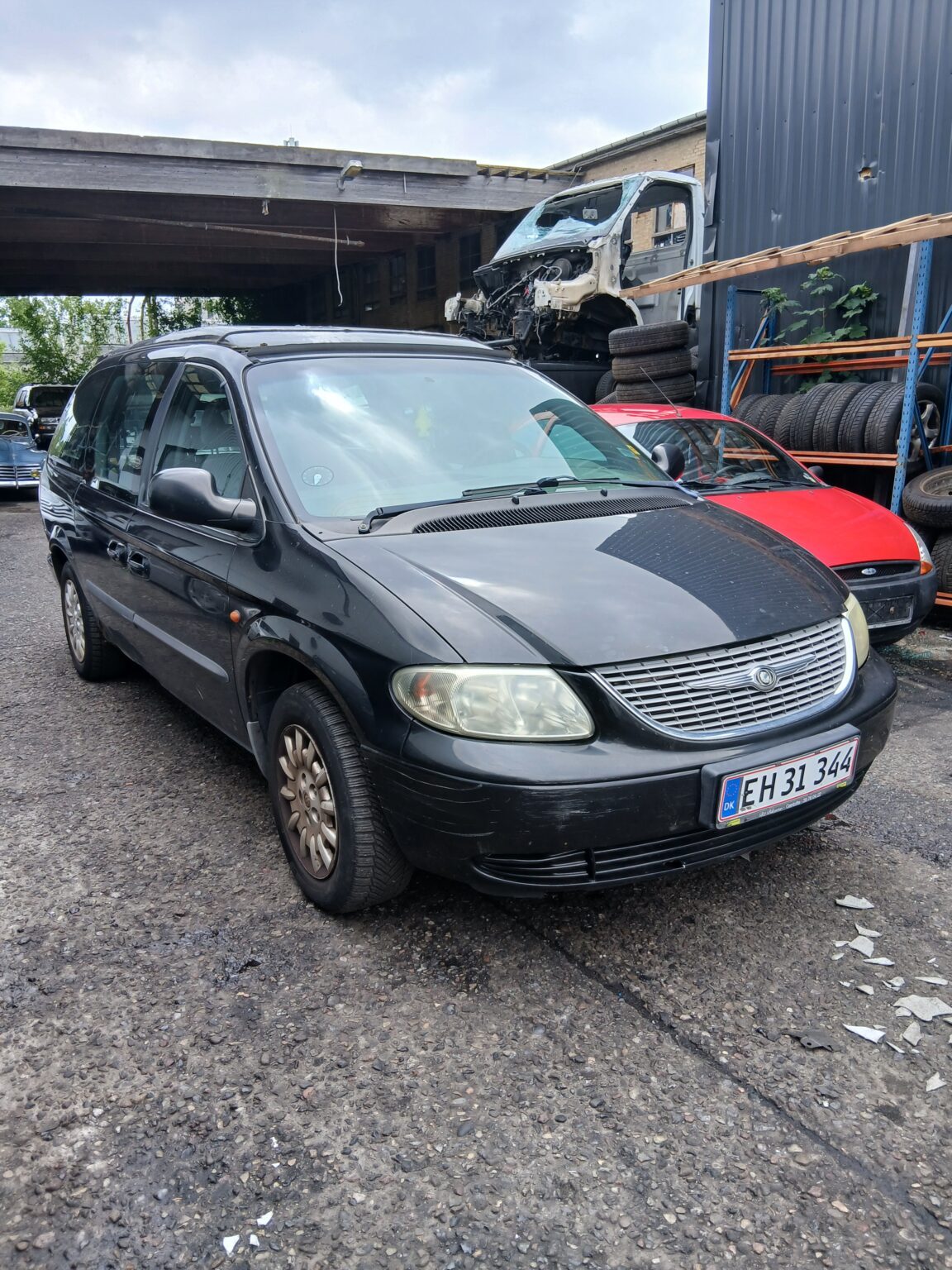 Chrysler Grand Voyager 2,4 aut – biler til ophug hos Søborg Autoophug