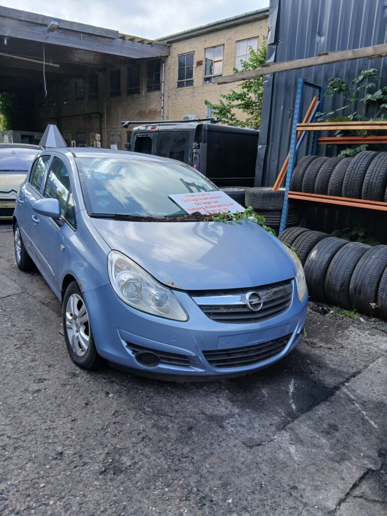 Opel Corsa 1,2 – biler til ophug hos Søborg Autoophug