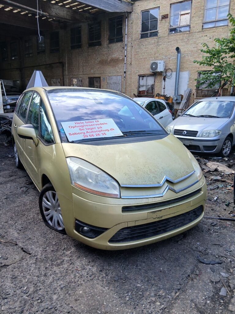 Citroen C4 Picasso 2,0I aut. – biler til ophug hos Søborg Autoophug